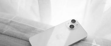 Smartphone for travel photography