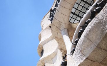 Malaga-Barcelona flights schedule and air tickets price