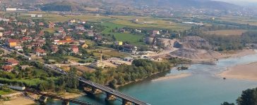 Frankfurt-Tirana flights calendar