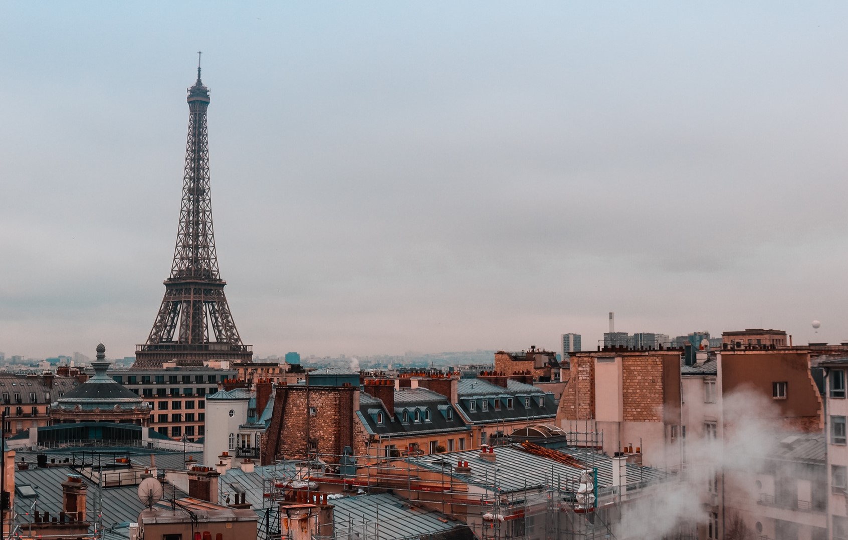 Tetti di Parigi, Francia