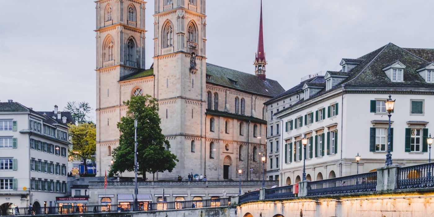 How to compare Zurich flights and find cheap air tickets?