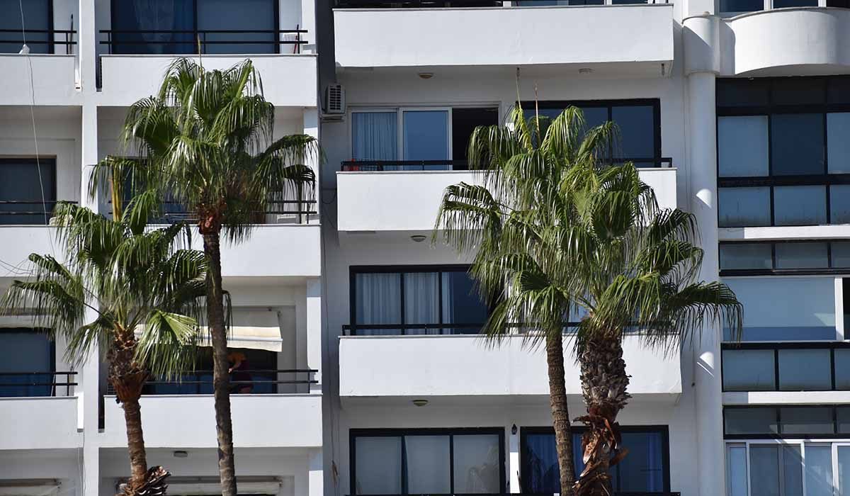 Hotel building in Larnaca