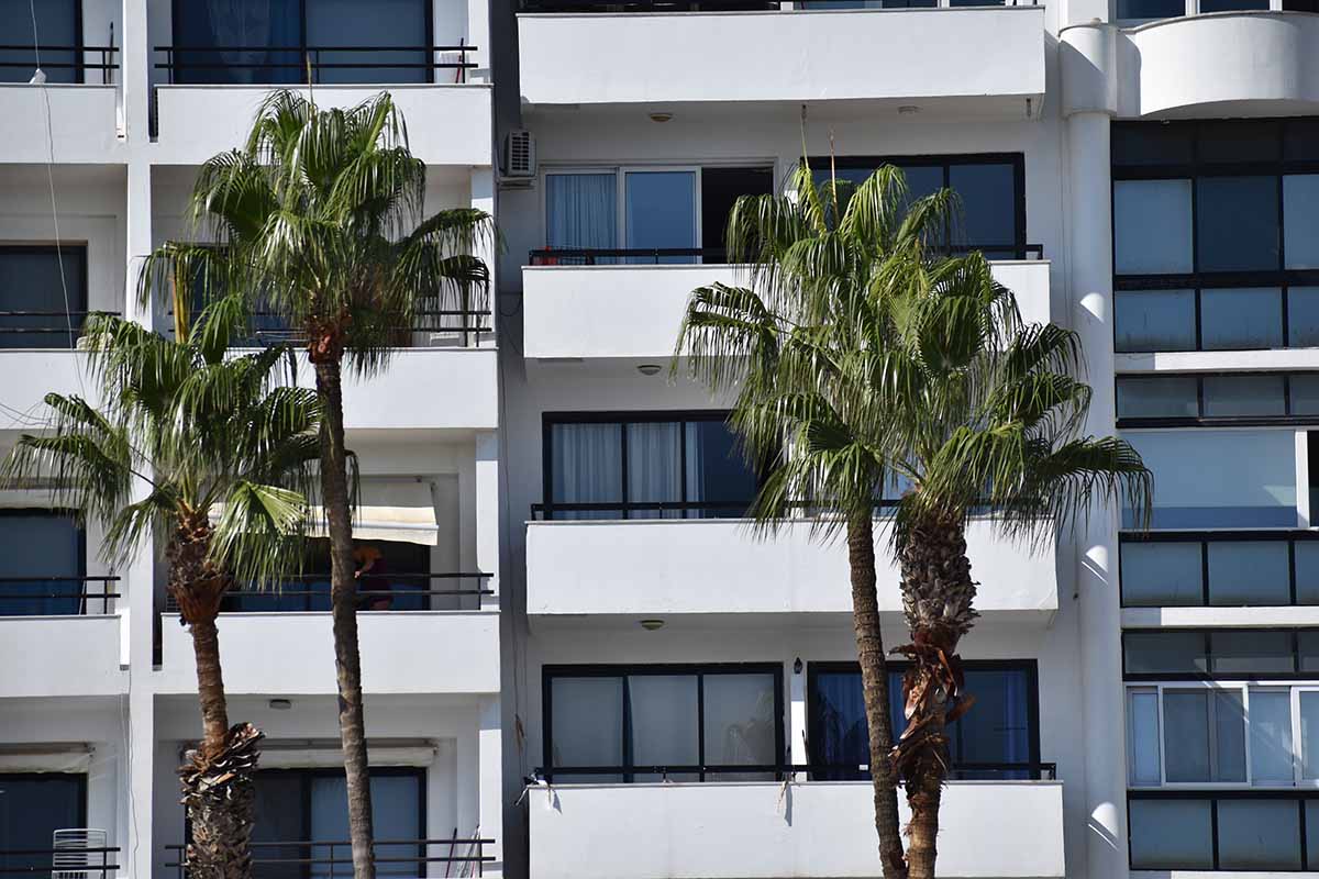 Hotel building in Larnaca