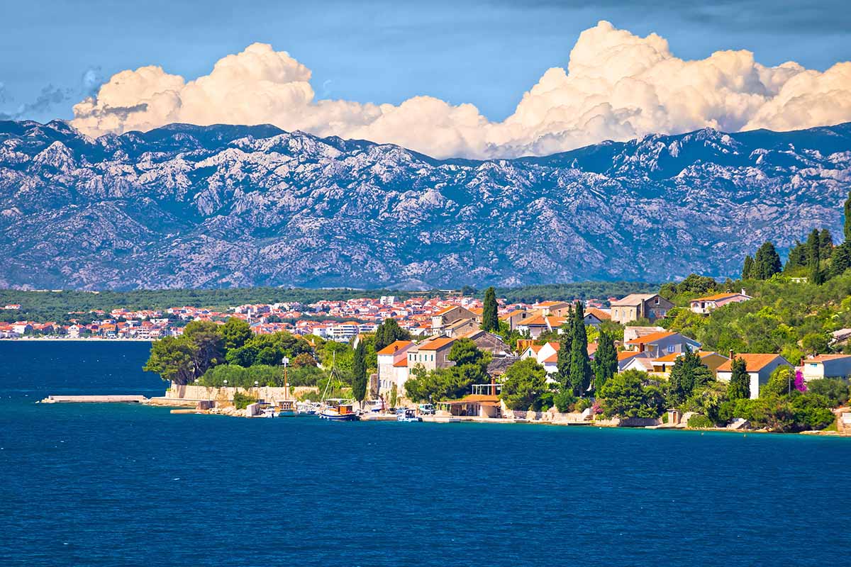 Find the best dates of flights to Zadar, Croatia 
